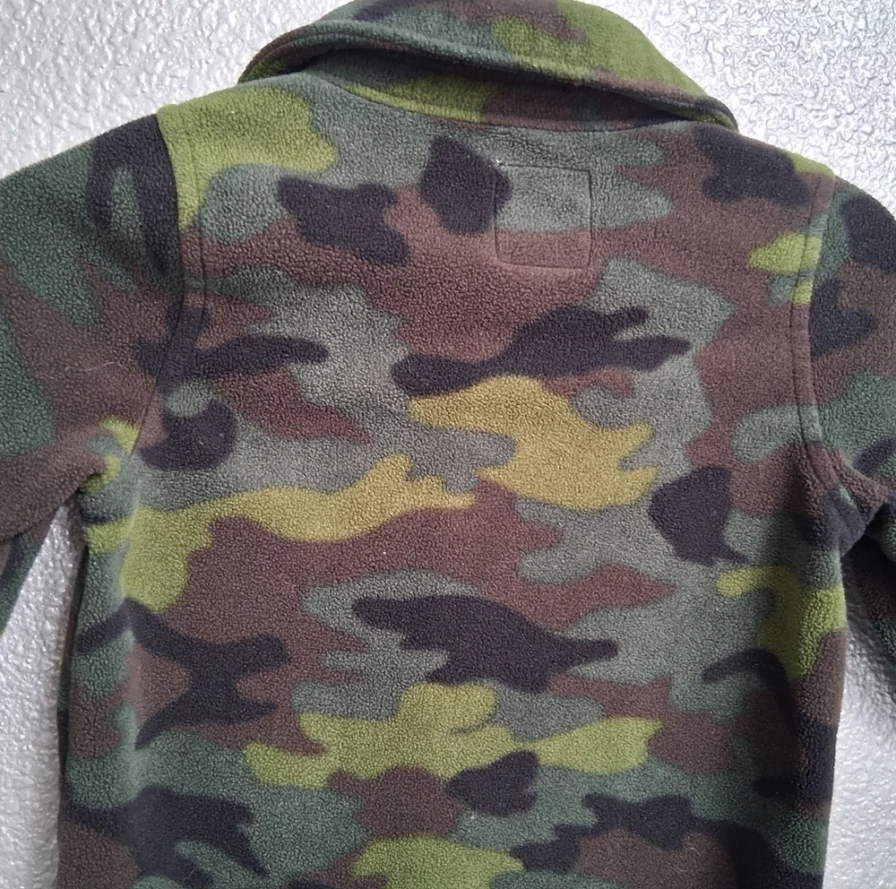 Old Navy Toddler's Camo Jacket. Size 18-24 Mo.